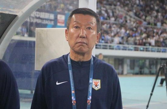擦逼逼