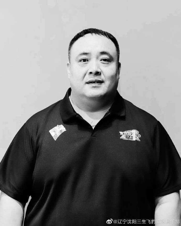 被戴sm刑具尽调教室虐男视频